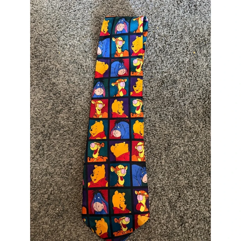 Vintage Disney Winnie the Pooh Tigger Eeyore Grid Pattern Men's Necktie 56